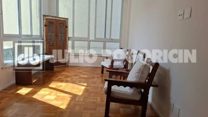 Leblon-Reformado-2quartos-Suite