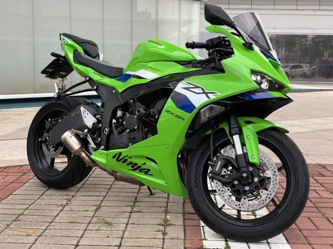 Kawasaki Ninja zx-6r 2026
