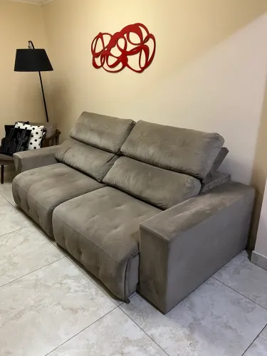 Sofá retrátil luxo 