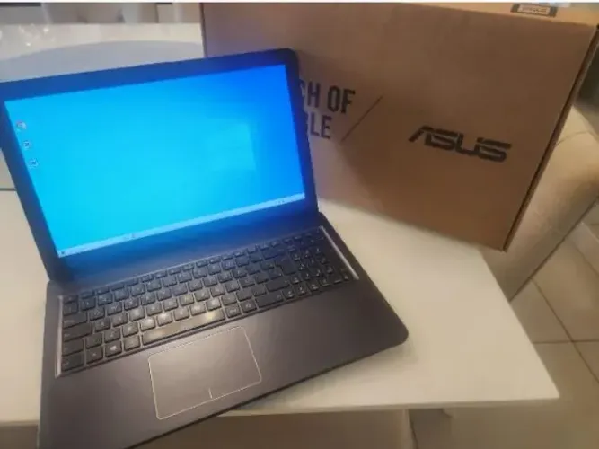 Notebook Samsung i5 8gb ddr4 Tela 16 Pol. Nota Fiscal Garantia Troco Ps4