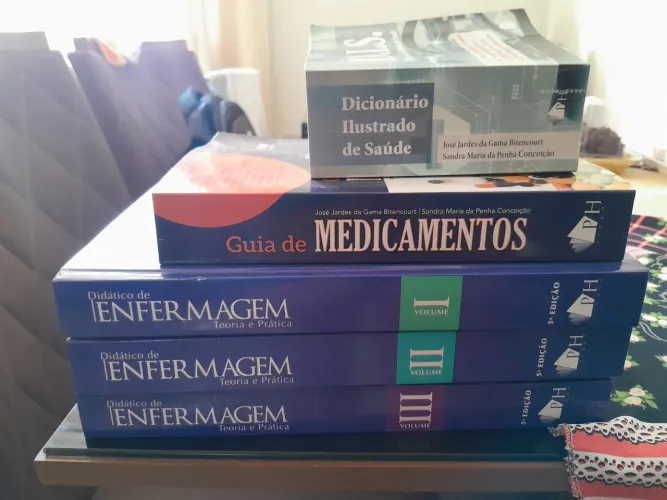 Livros de enfermagem