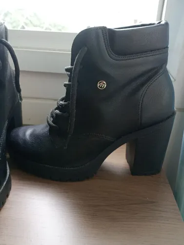 Bota Coturno Via Marte 36