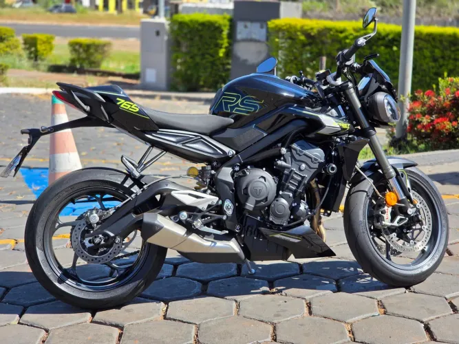 Triumph Street Triple 765 RS