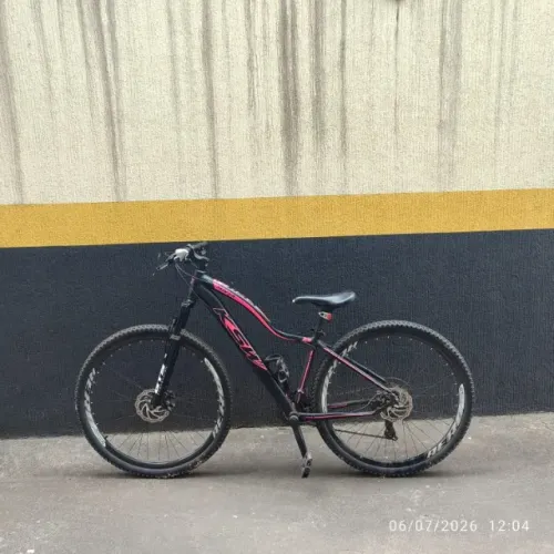 Bicicleta Aro 29 KSW 24v Shimano (Cubo K7 + Trava) - Quadro 17" Preta/Rosa