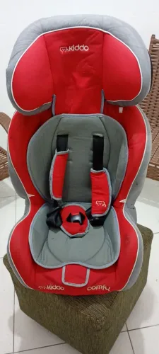 Cadeirinha de criança para Automóvel