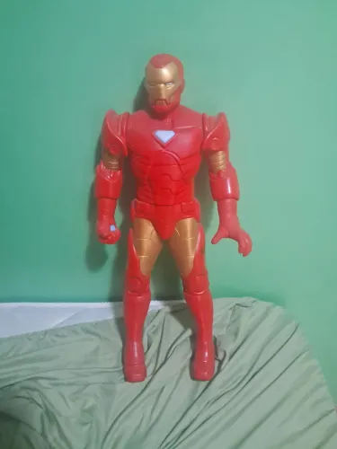 Bonecão do Homem de ferro