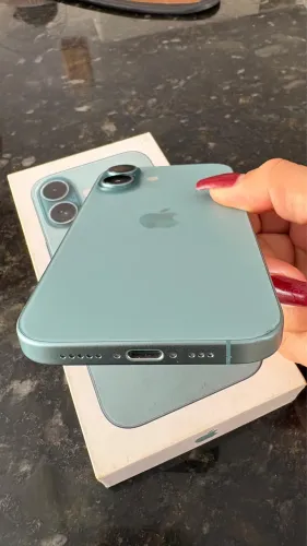 iPhone 16 128gb