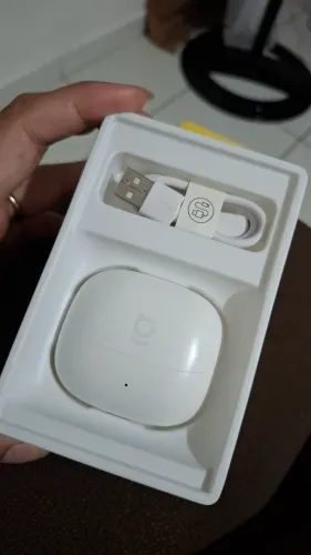Vendo fone Baseus EP10 pro completo na caixa