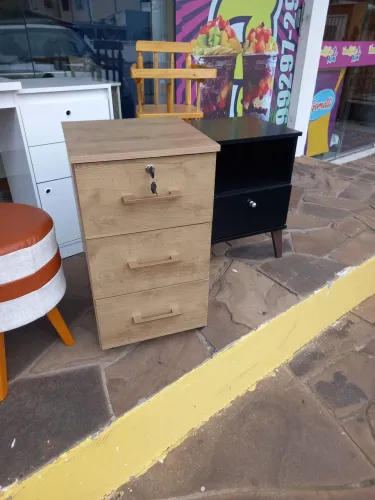 Gaveteiro novo montado