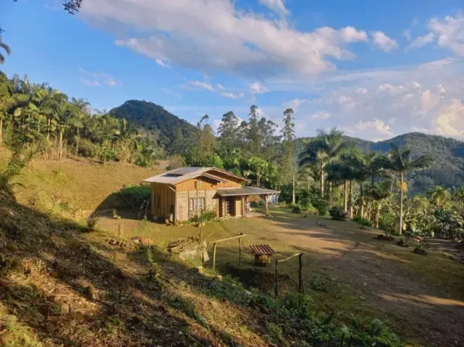 Chácara à venda em Schroeder - 30.000 m² | R$ 650.000
