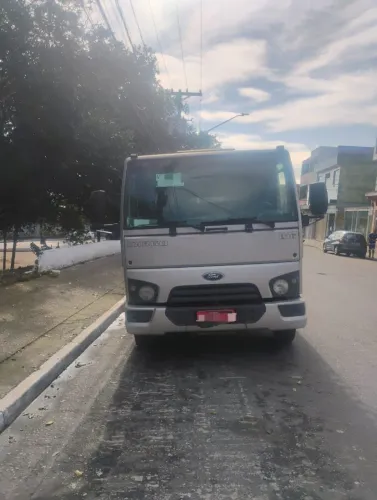 Ford Cargo 816 2015