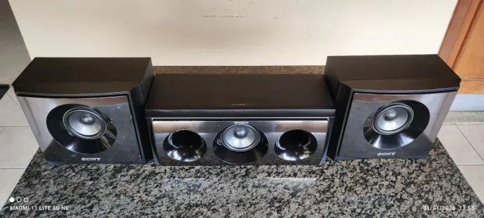 CAIXAS SATÉLITES SONY MUTEKI