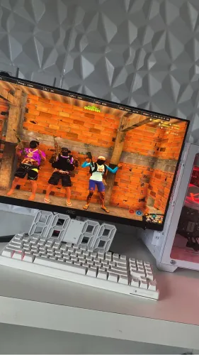 Monitor Aoc 75hz funcionando