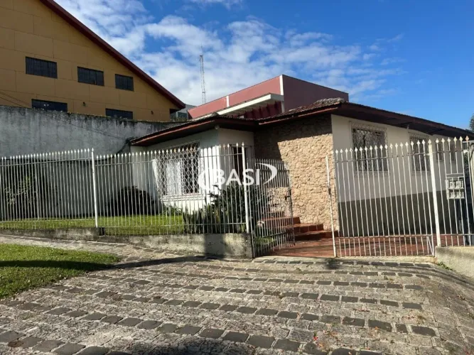 ÓTIMO TERRENO À VENDA NO ALTO XV