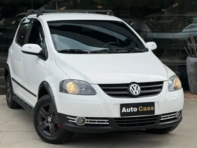 Volkswagen Fox Sunrise 1.0 MI Total Flex 8V 5P 2010