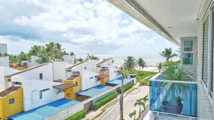 LOCAÇÃO TEMPORADA - Apto pé na areia - 135m² - 3 quartos sendo 2 suítes - Ponta de Campina