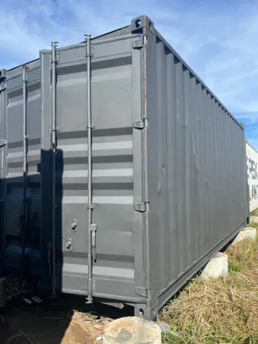 Contêiner Marítimo à Pronta Entrega