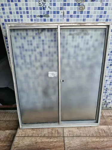 Janela de alumínio 1.00 x 1.20