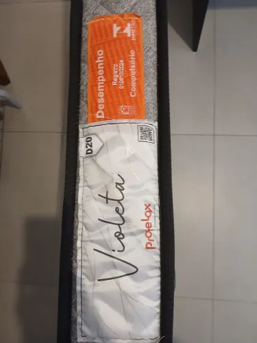 Vendo colchão de solteiro violeta prorelax D20 