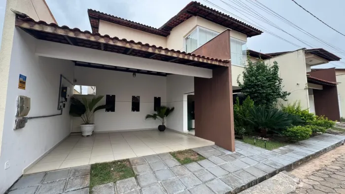 Casarão Duplex em Condomínio de Alto Padrão no Araçagy!