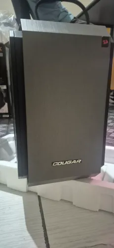 Gabinete Cougar QBX 