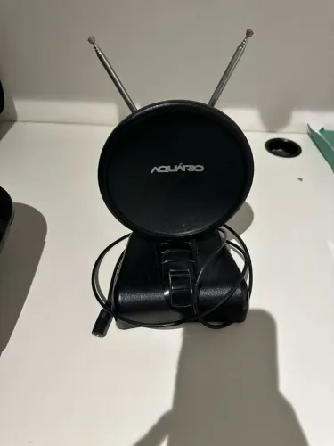 Antena de TV Aquário - Compacta e Eficiente