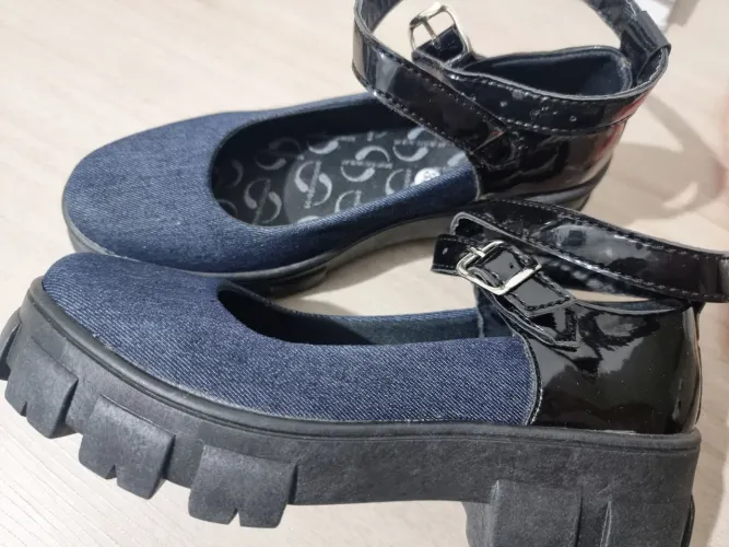 Sapatos tratorado jeans com fivela