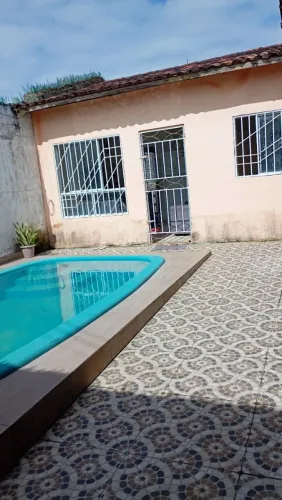 Vende-se ou troca em outra casa