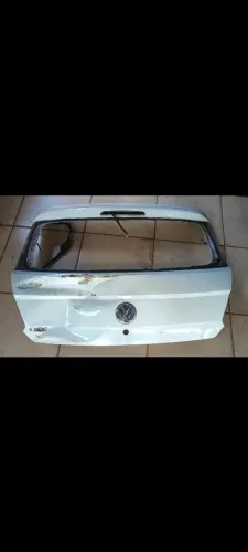 Tampa traseira do porta malas gol g7