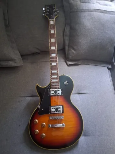 Guitarra canhoto Les Paul Golden GLD 150 com captadores Wilkinson