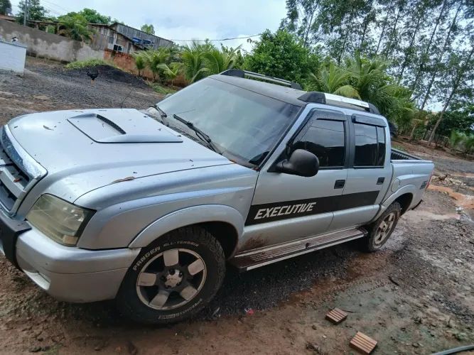 Chevrolet S10 P-up Executive 2.4 MPFI F.power CD 2011
