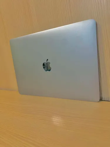 Macbook Pro 2017 (com touchBar)