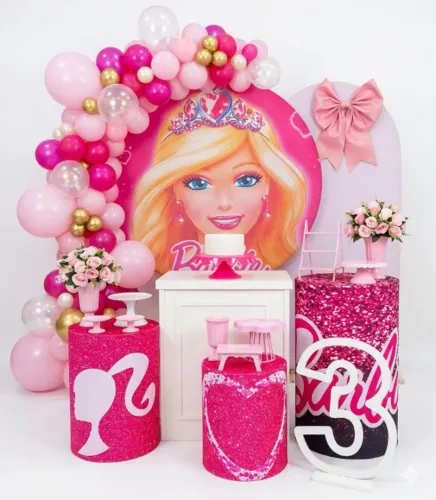 Kit Decoração Barbie em Goianésia - Pegue e Monte