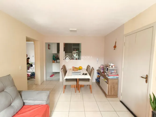 Apartamento 2 Dormitórios, 1 Vaga - Baeta Neves