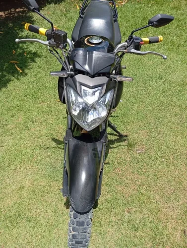 Moto fazer edição limitada 2010 250