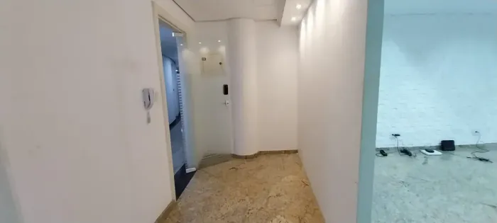 Conjunto comercial para locação, na Parada Inglesa, com 57m², 2 banheiros, 1 vaga, recepçã