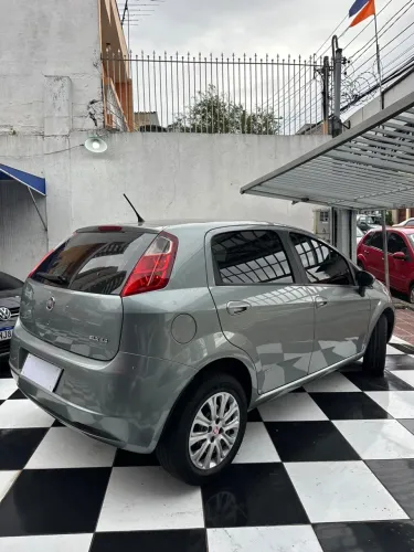 Fiat Punto ELX 1.4 Fire Flex 8V 5P 2010