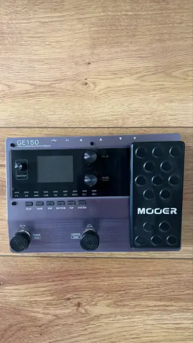 Pedaleira guitarra mooer ge150