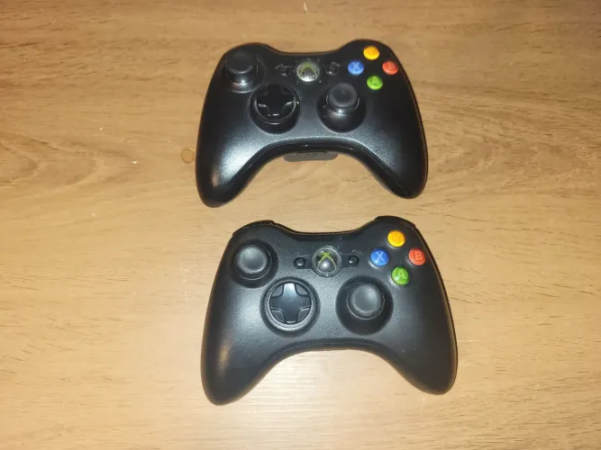 Par de Controles XBOX 360 (Originais)
