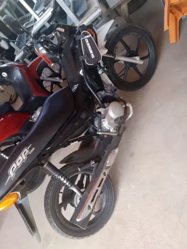 Vendo ou troco pop 100 2013