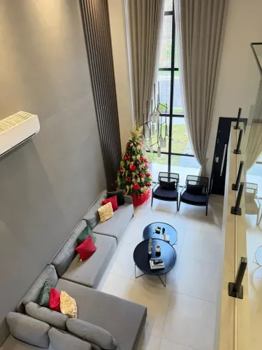 Linda e aconchegante casa à venda na zona leste de Teresina-Pi em condomínio fechado.
