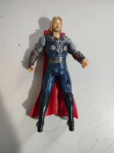 Boneco Thor Marvel 