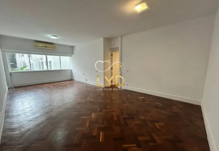 Conforto na Cupertino Durão no Leblon