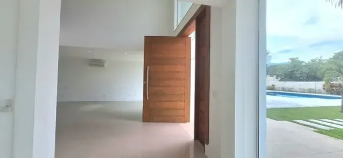 Casa em Condomínio com 5 Quarto(s) e 8 banheiro(s) para Alugar, 900 m² por R$ 45000 / Mês