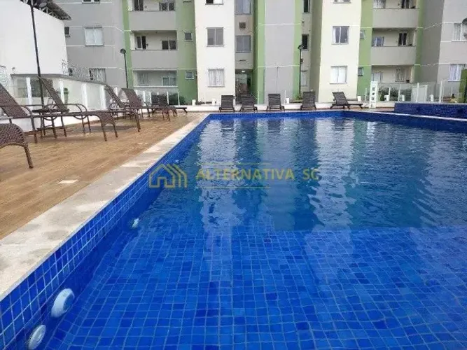 Apartamento mobiliado em Itacolomi, 2 quartos locação mensal em Balneário Piçarras-Sc