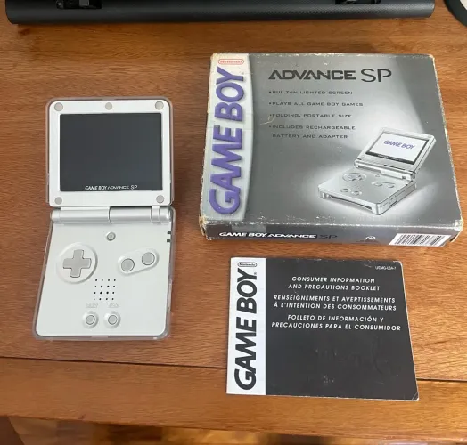 Game boy Advance SP na caixa original