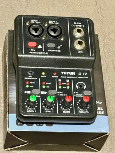 Interface de áudio Teyun Q-12 16-bit/48KHz