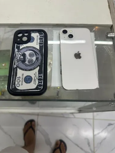 iPhone 13