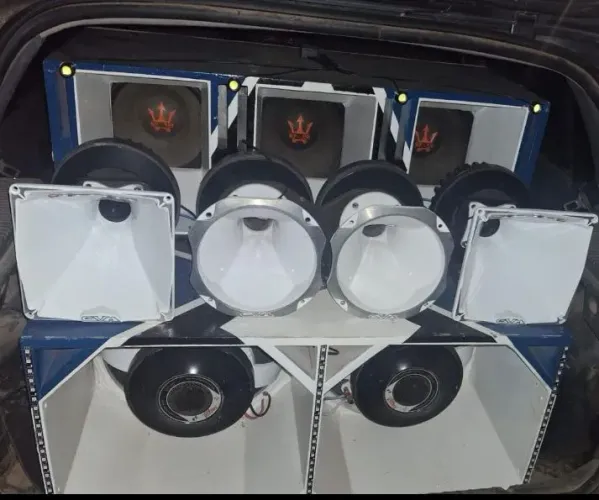 Som automotivo