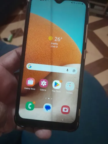 Vendo celular A 32 em perfeito estado